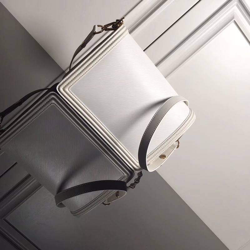 L0vis Vvtt0n Dauphine