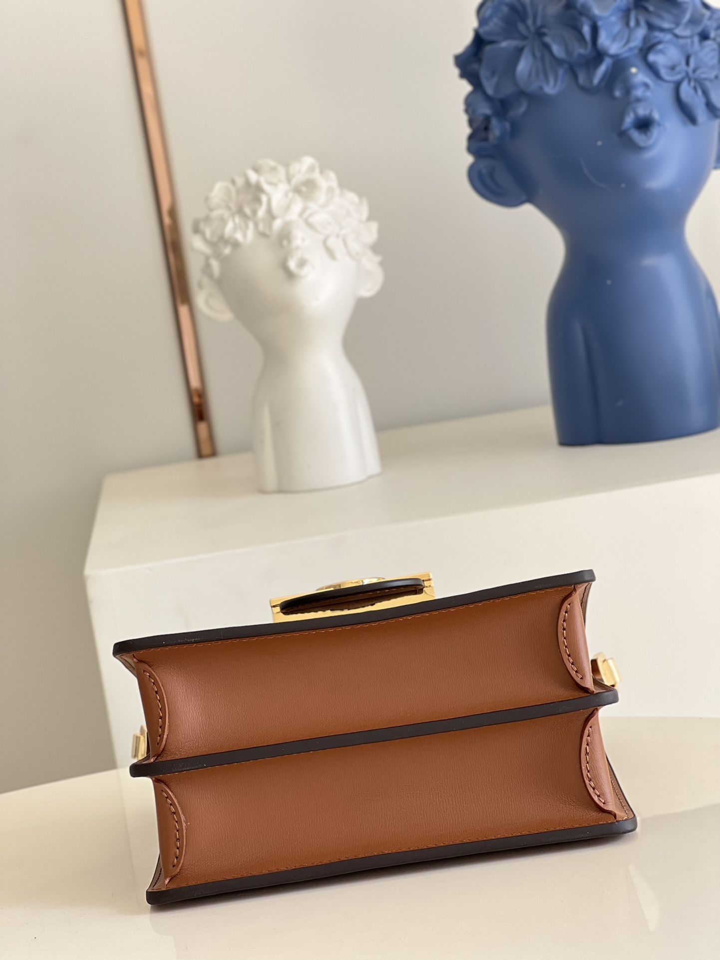 L0vis Vvtt0n Dauphine