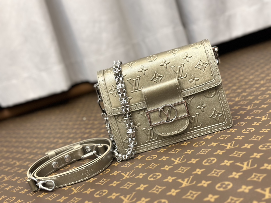 L0vis Vvtt0n Dauphine