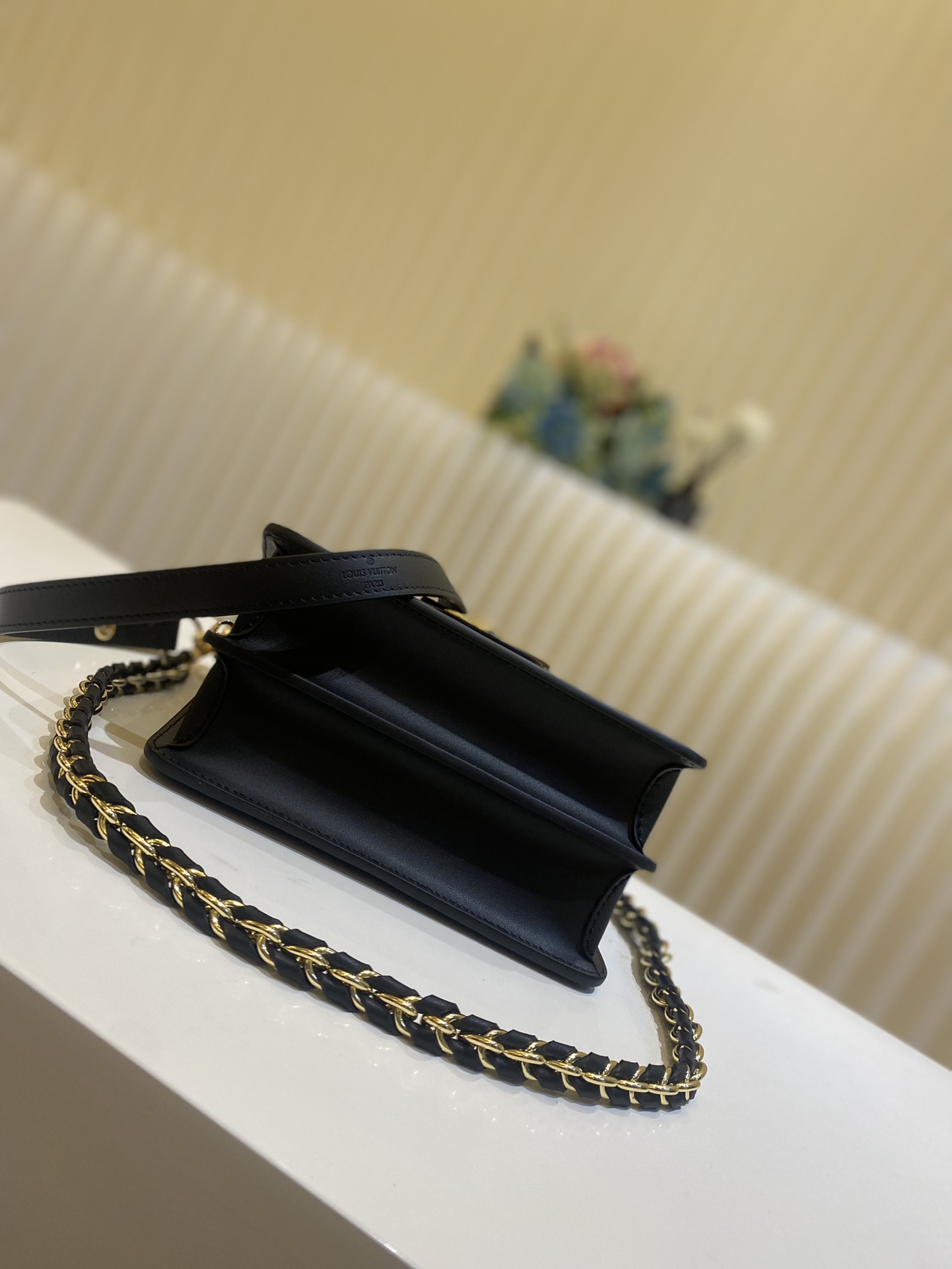 L0vis Vvtt0n Dauphine