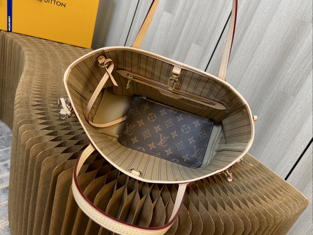 L0vis Vvtt0n Damier Ebene