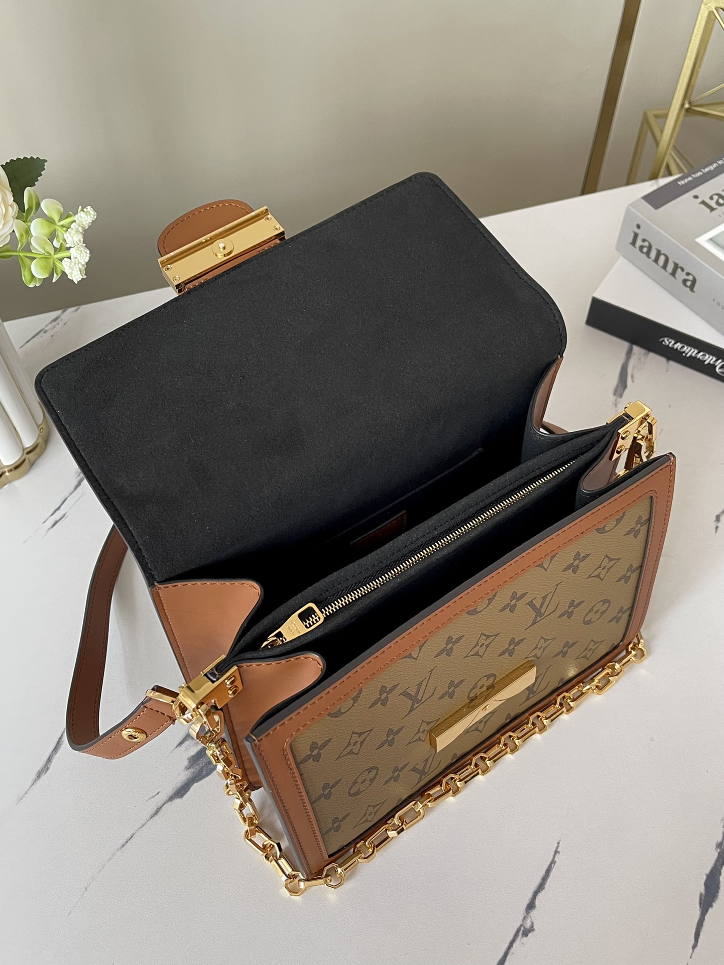 L0vis Vvtt0n Dauphine