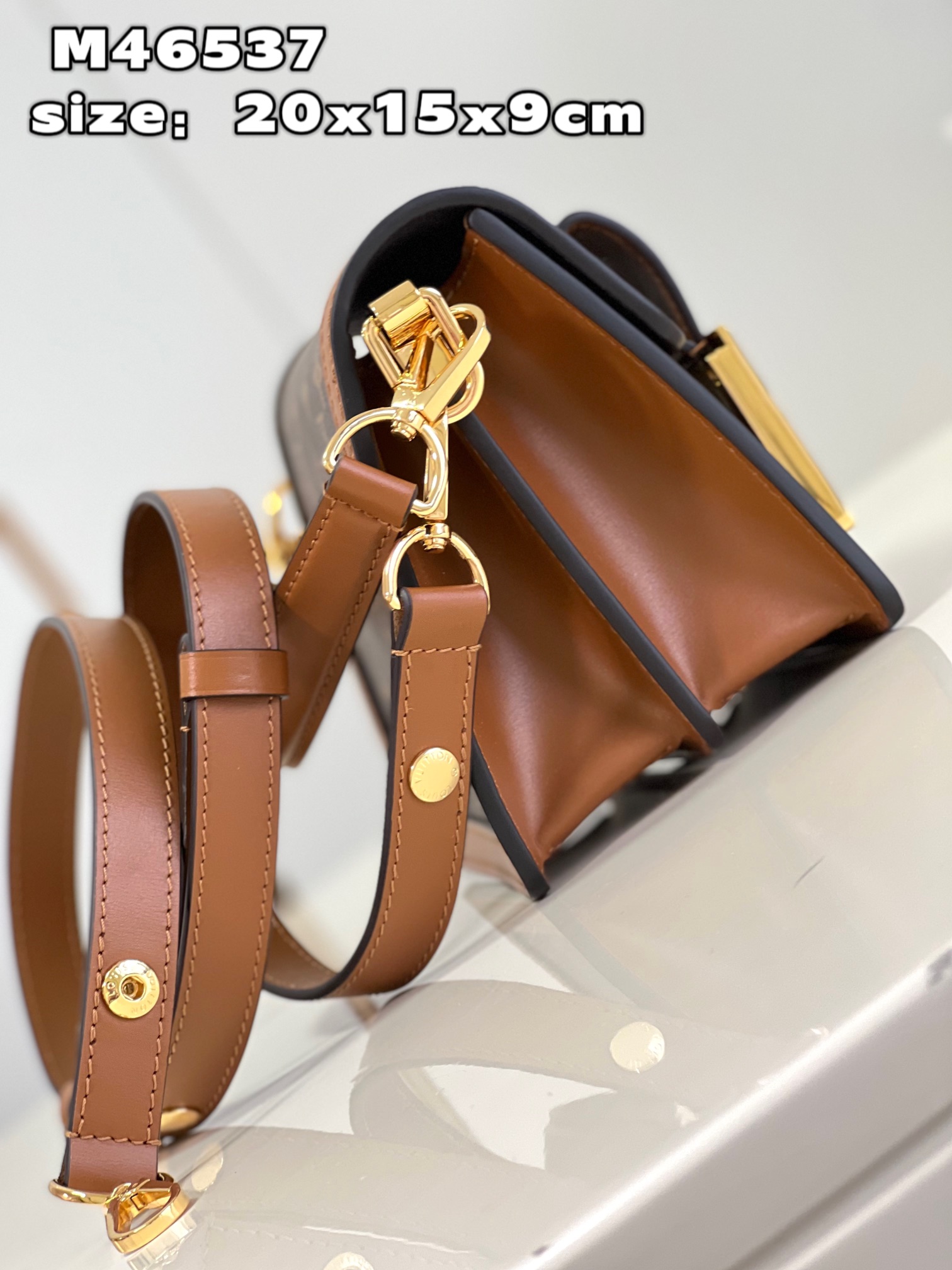 L0vis Vvtt0n Dauphine