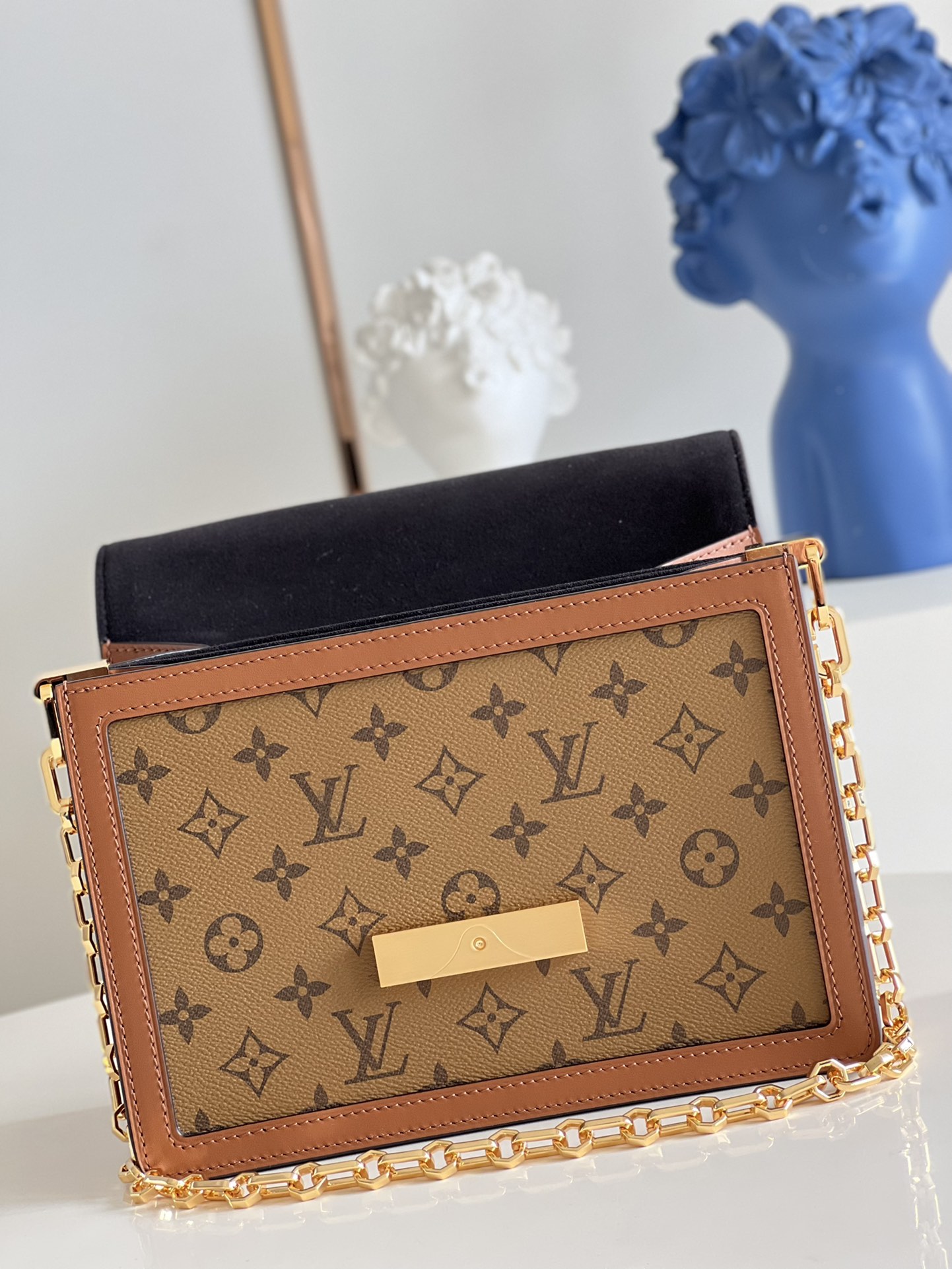 L0vis Vvtt0n Dauphine