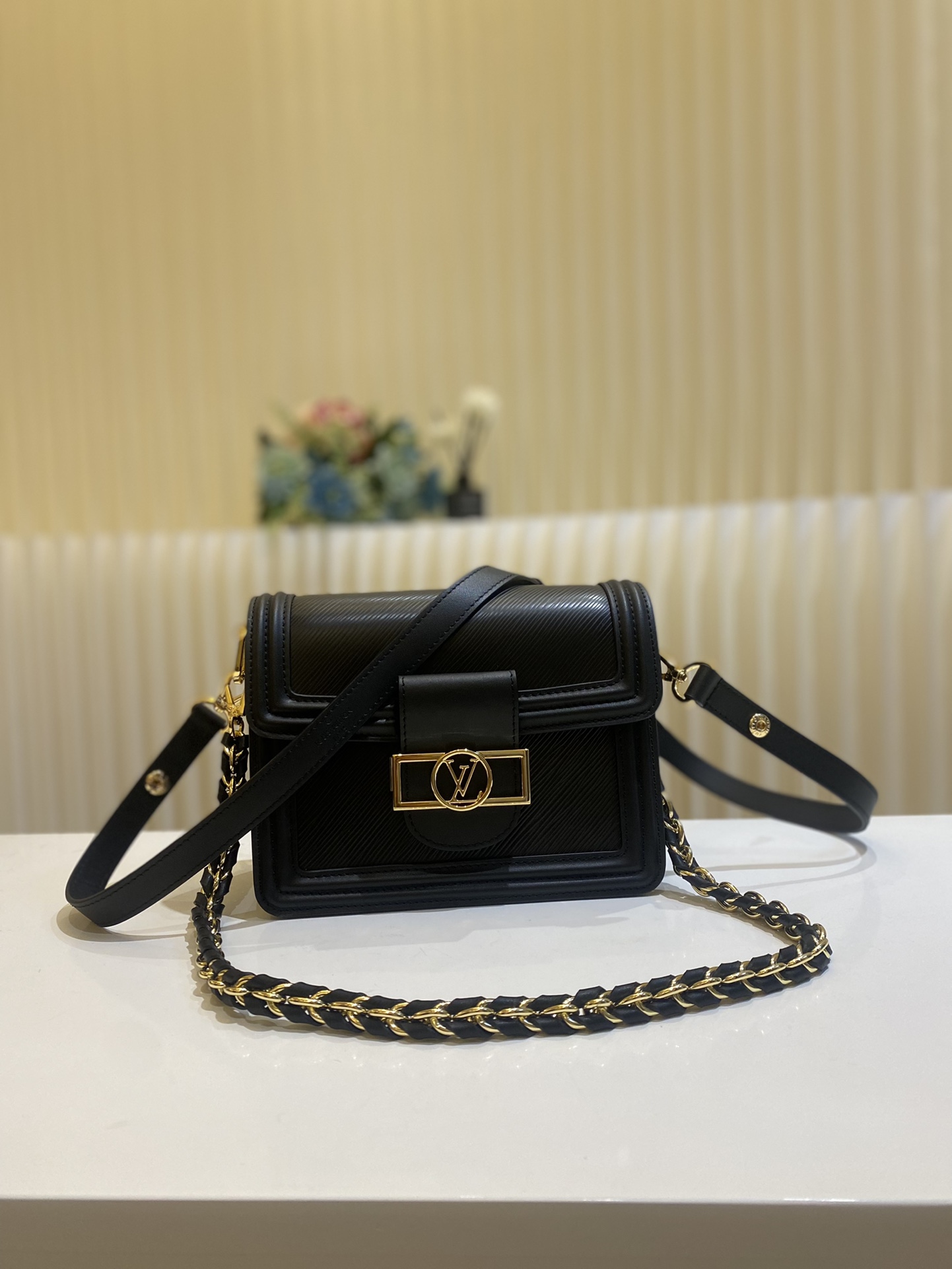 L0vis Vvtt0n Dauphine