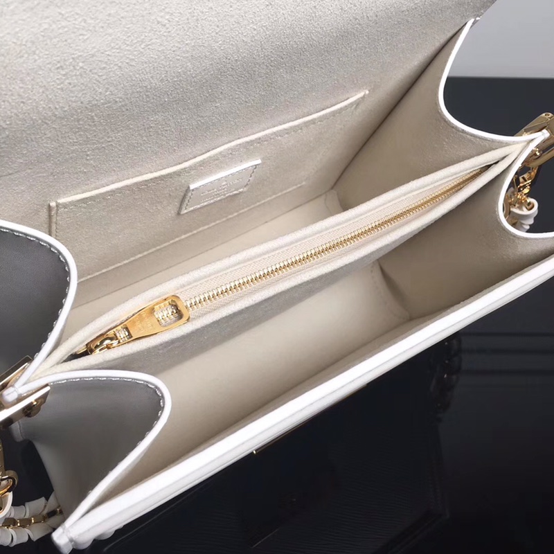 L0vis Vvtt0n Dauphine