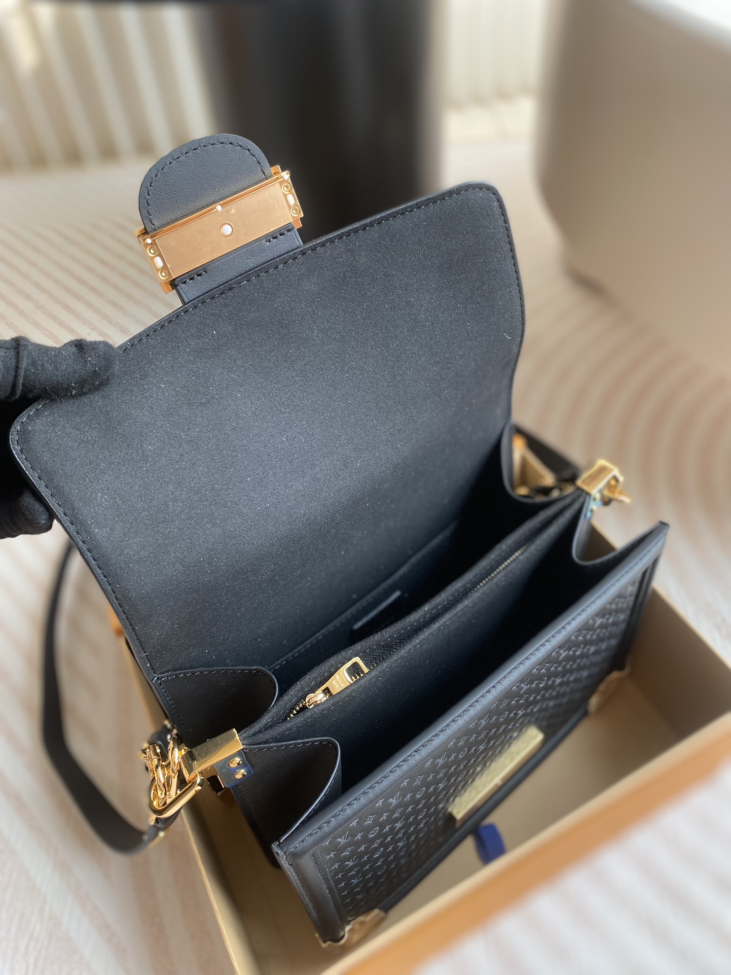 L0vis Vvtt0n Dauphine