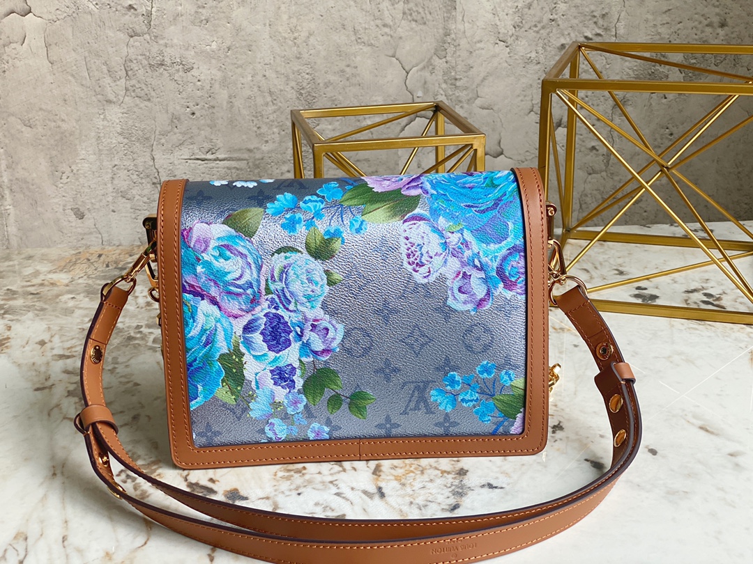 L0vis Vvtt0n Dauphine