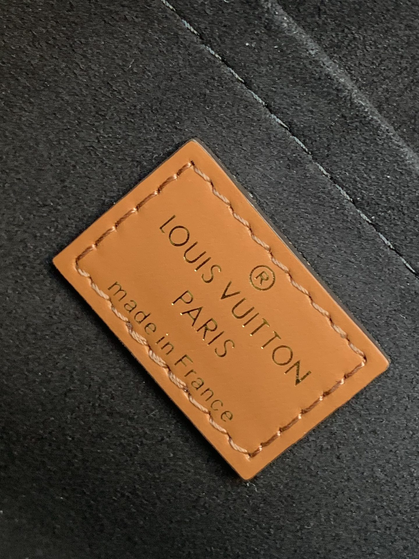 L0vis Vvtt0n Dauphine