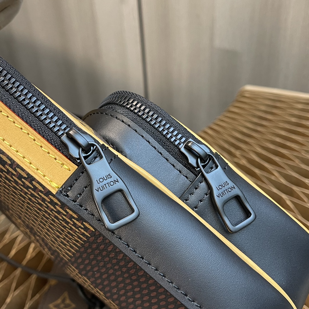 L0vis Vvtt0n Damier Ebene