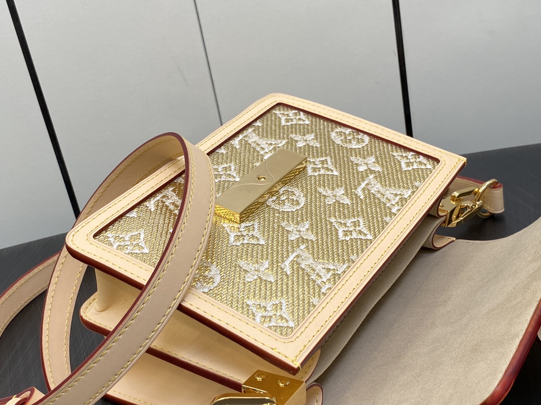 L0vis Vvtt0n Dauphine