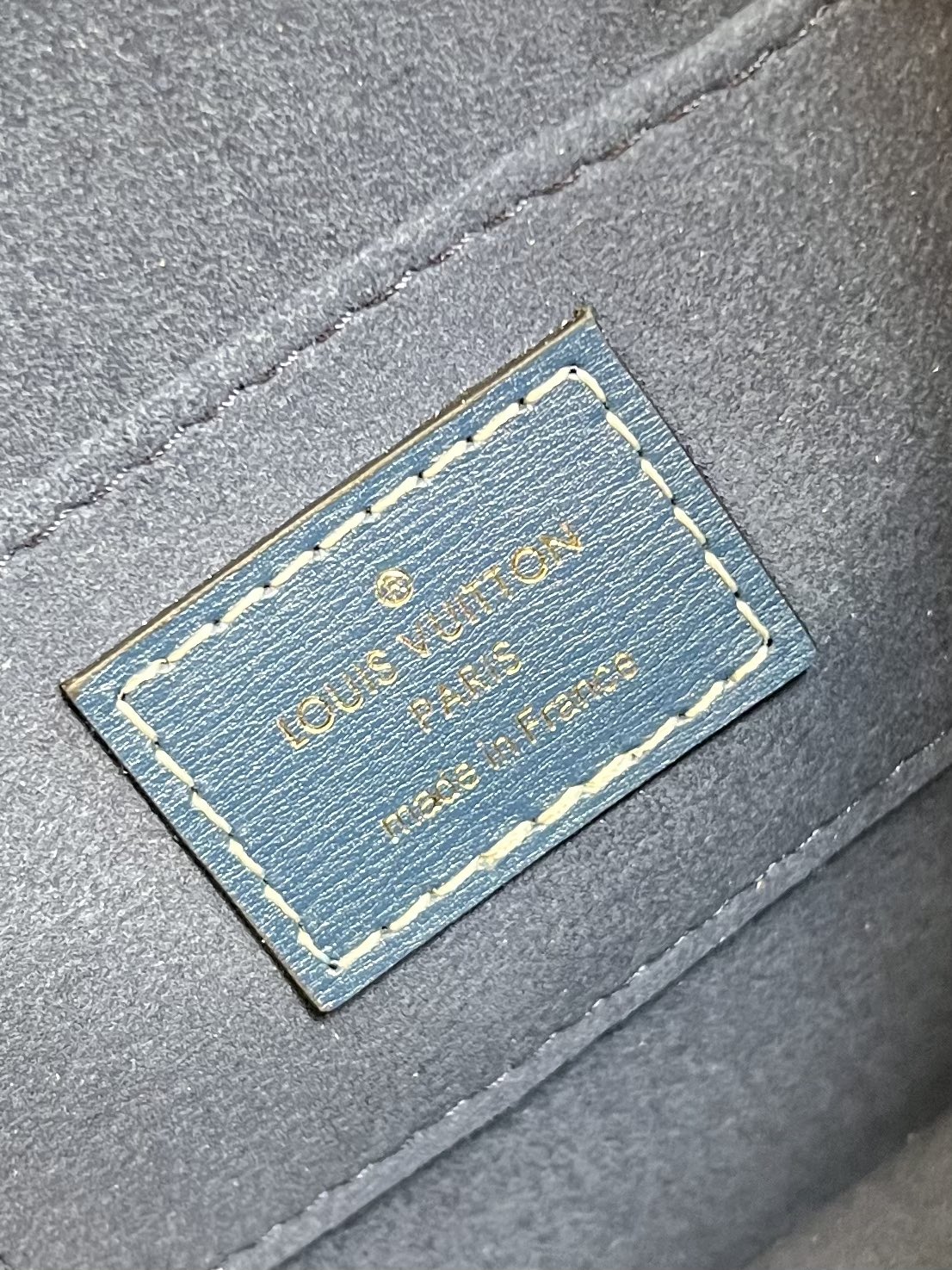 L0vis Vvtt0n Dauphine