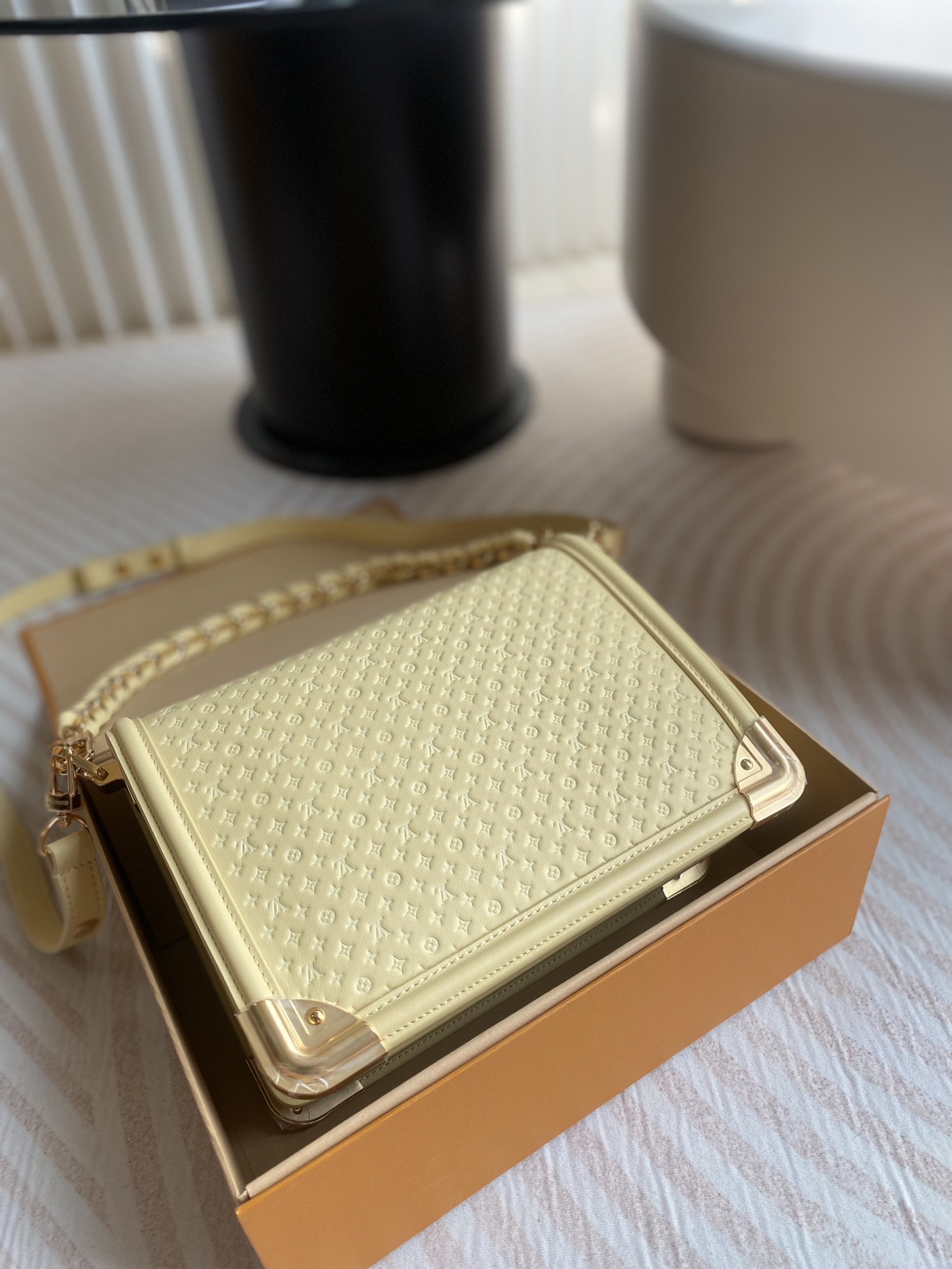 L0vis Vvtt0n Dauphine