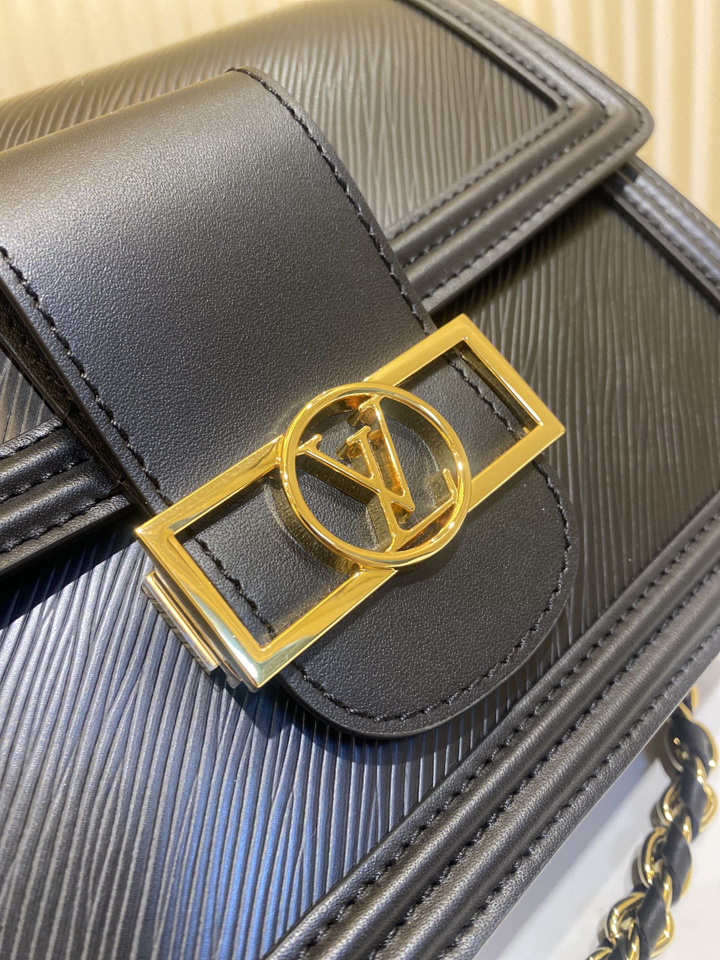 L0vis Vvtt0n Dauphine