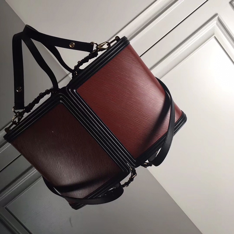 L0vis Vvtt0n Dauphine