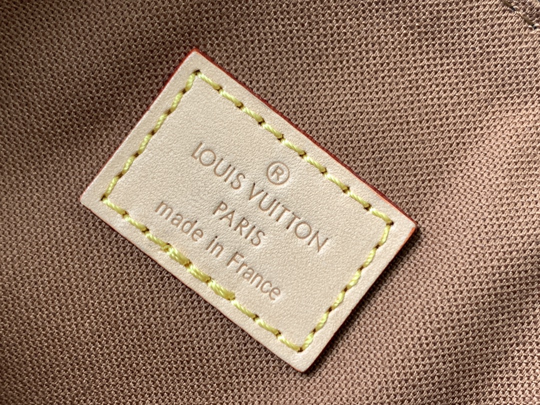 L0vis Vvtt0n Damier Ebene