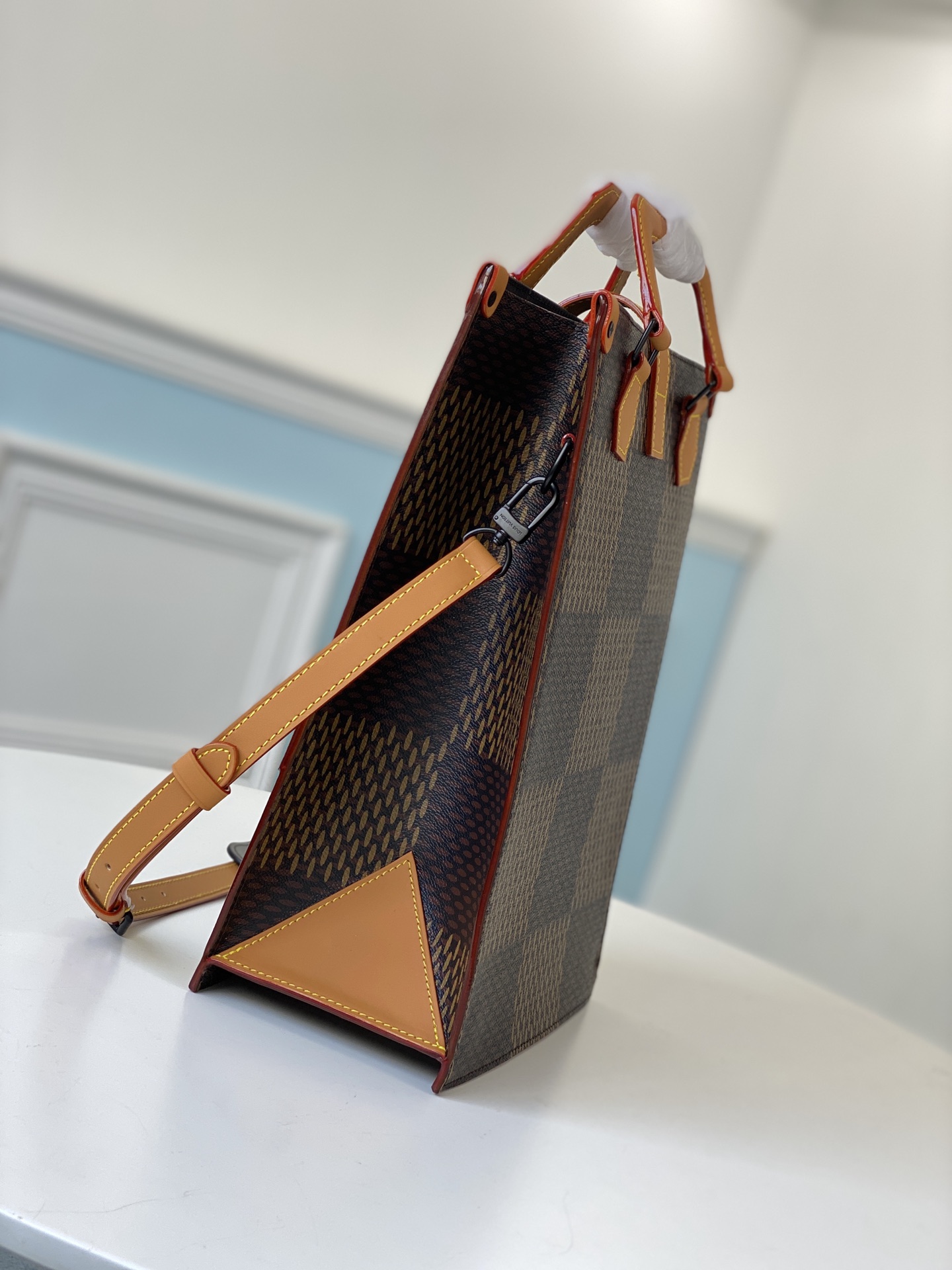 L0vis Vvtt0n Damier Ebene