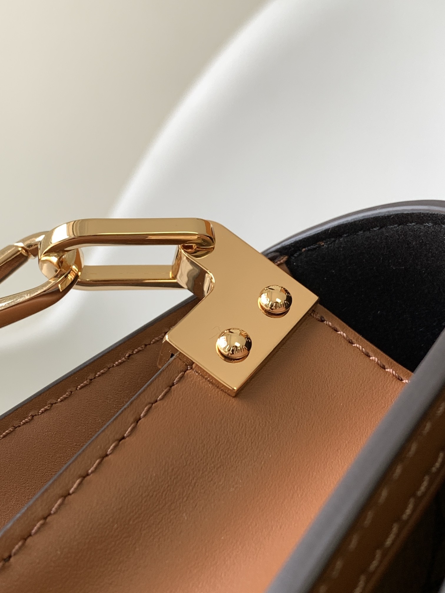 L0vis Vvtt0n Dauphine