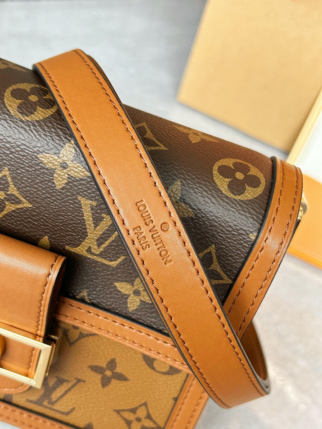 L0vis Vvtt0n Dauphine