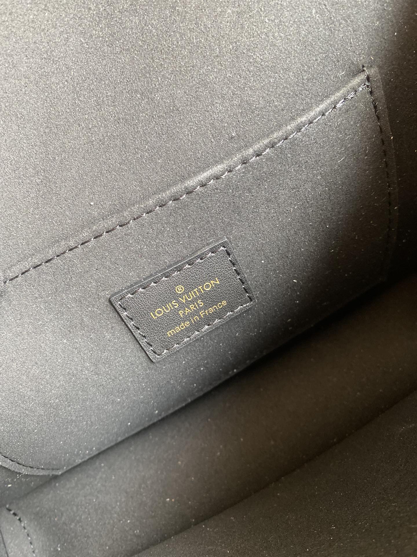 L0vis Vvtt0n Dauphine