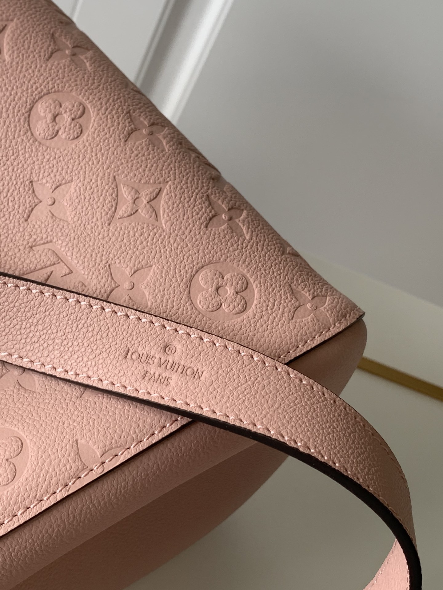 L0vis Vvtt0n Monogram Empreinte