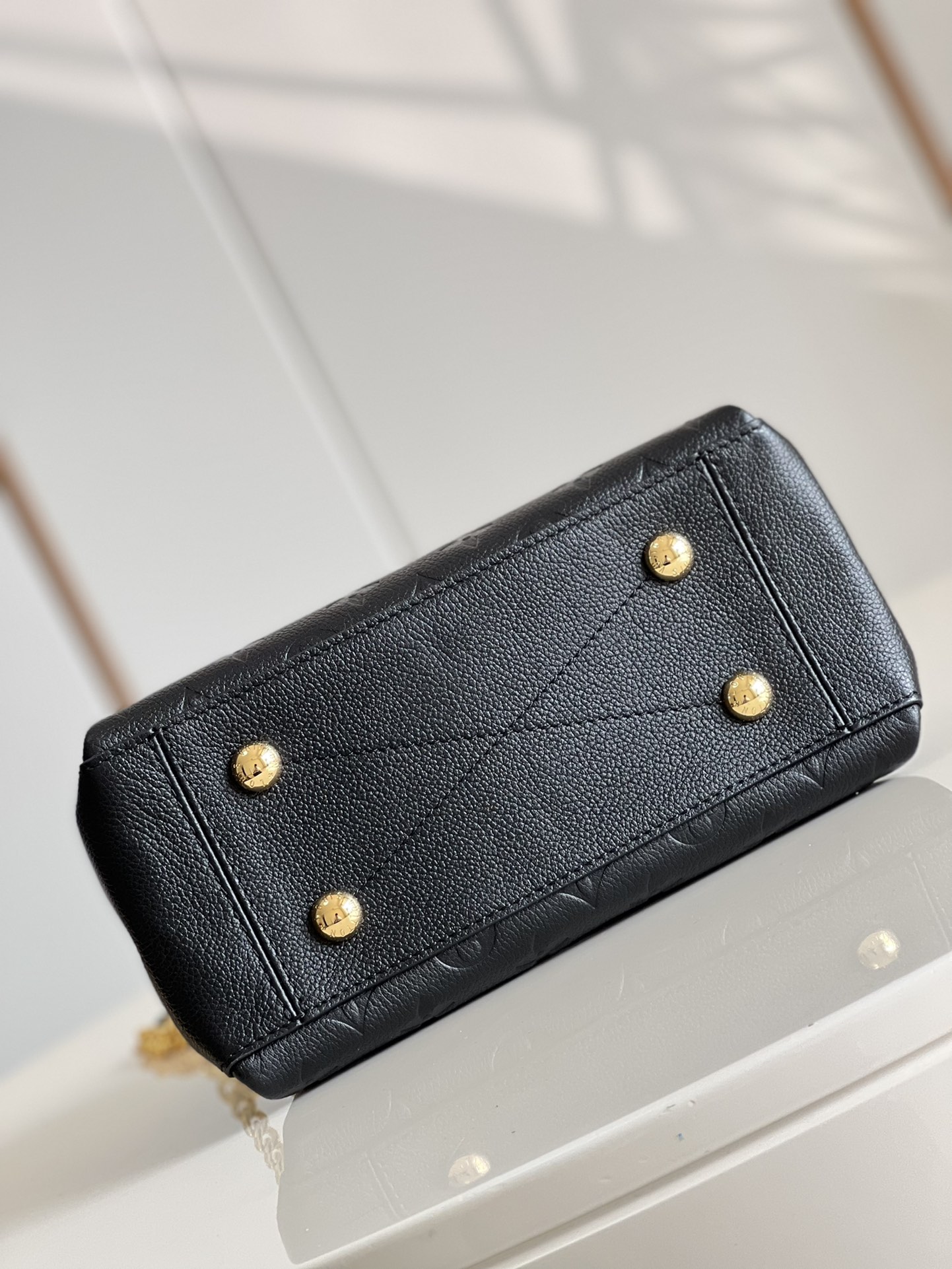 L0vis Vvtt0n Monogram Empreinte