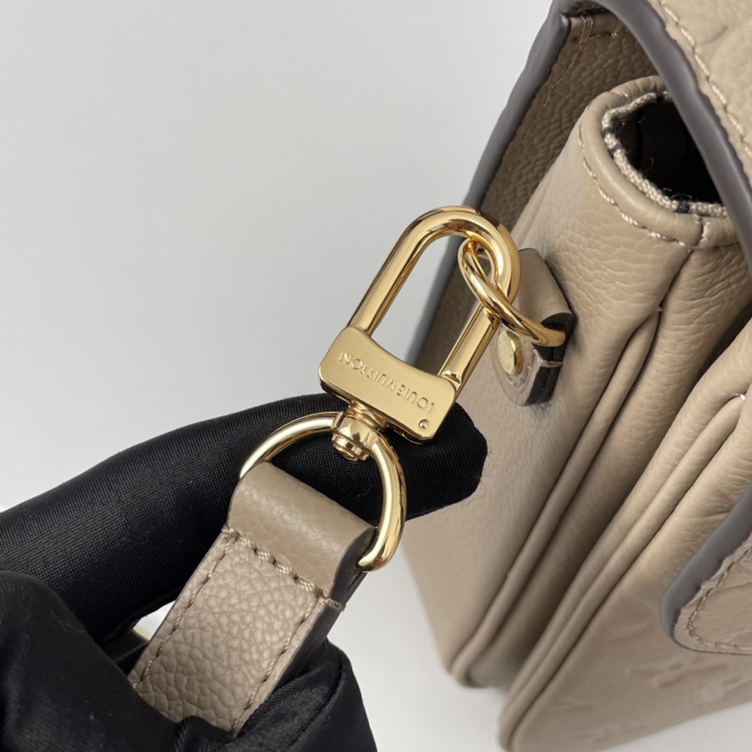 L0vis Vvtt0n Monogram Empreinte