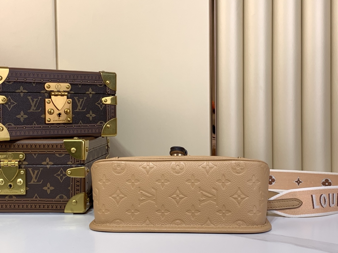 L0vis Vvtt0n Monogram Empreinte