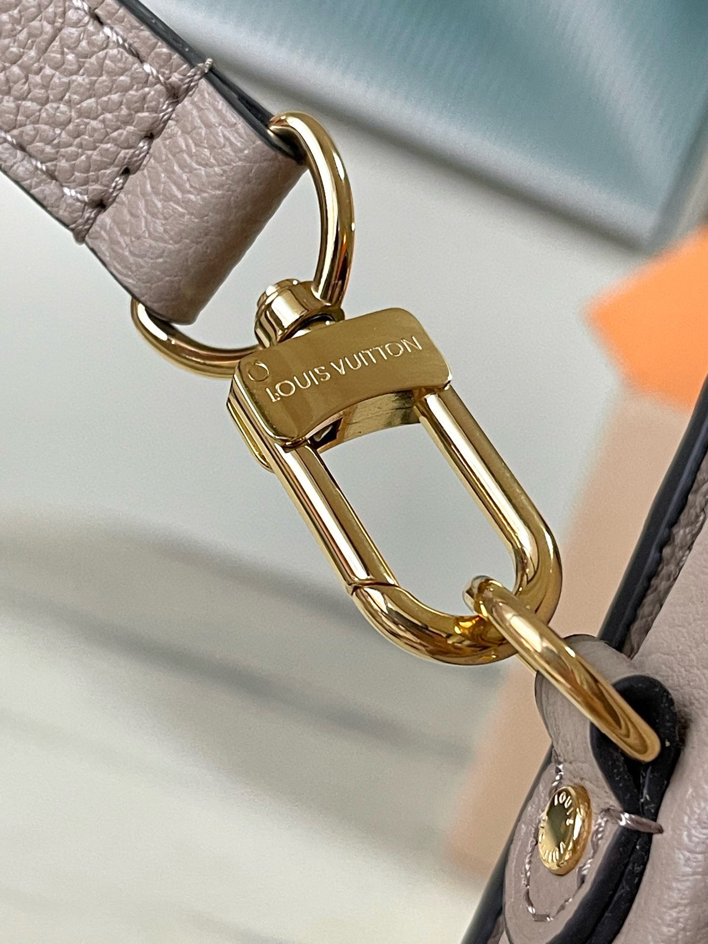 L0vis Vvtt0n Monogram Empreinte