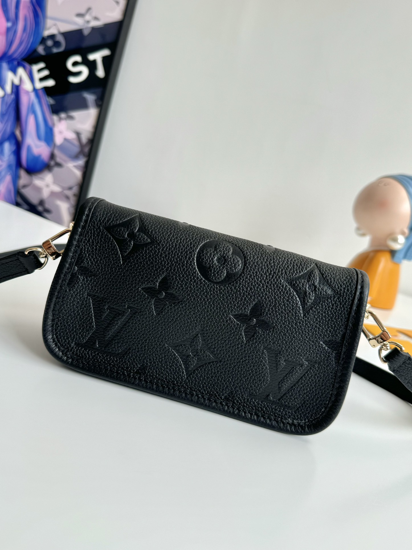 L0vis Vvtt0n Monogram Empreinte