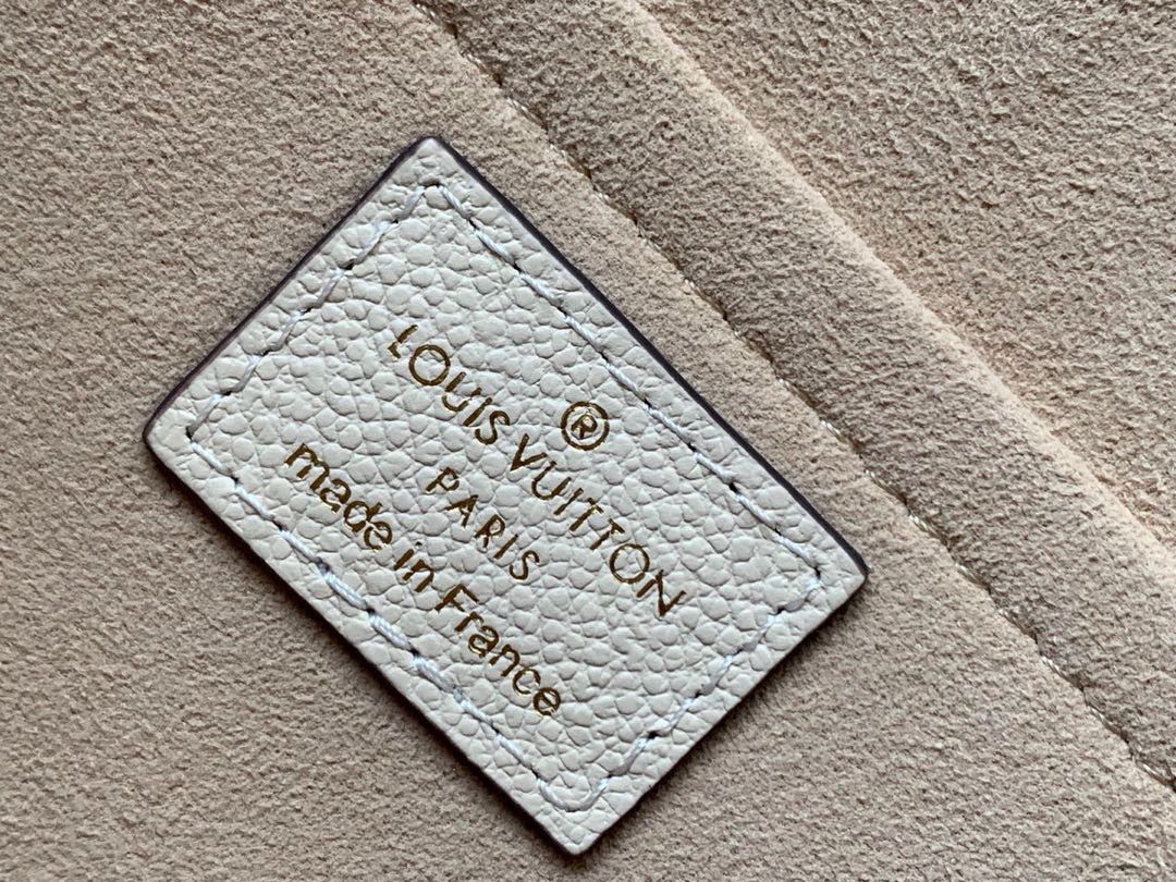 L0vis Vvtt0n Monogram Empreinte