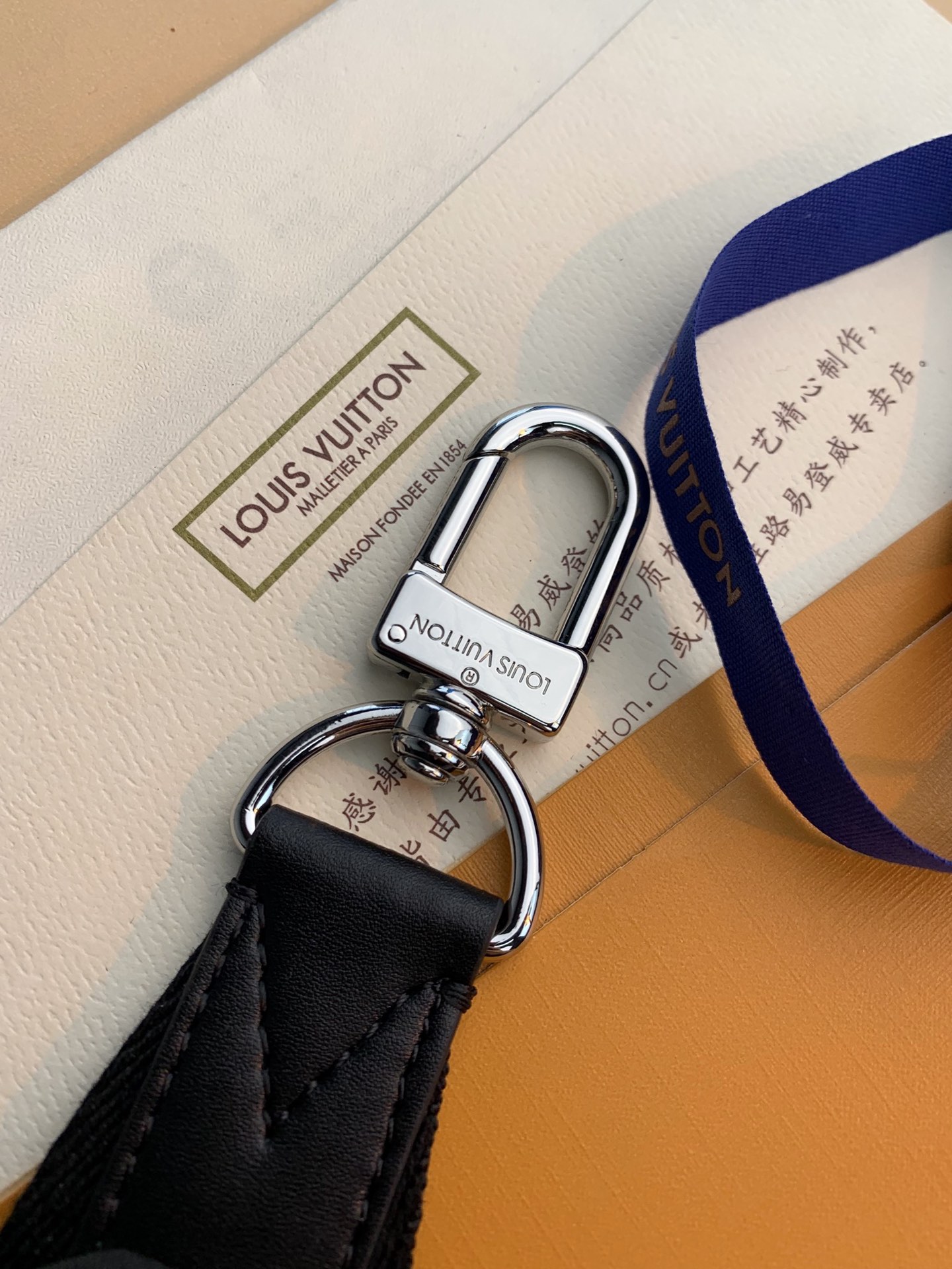 L0vis Vvtt0n Keepall