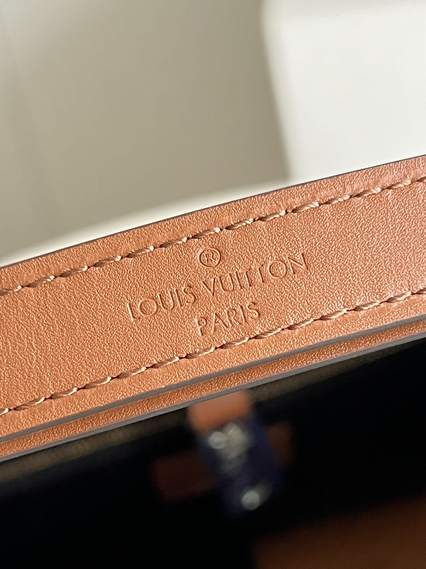 L0vis Vvtt0n Dauphine