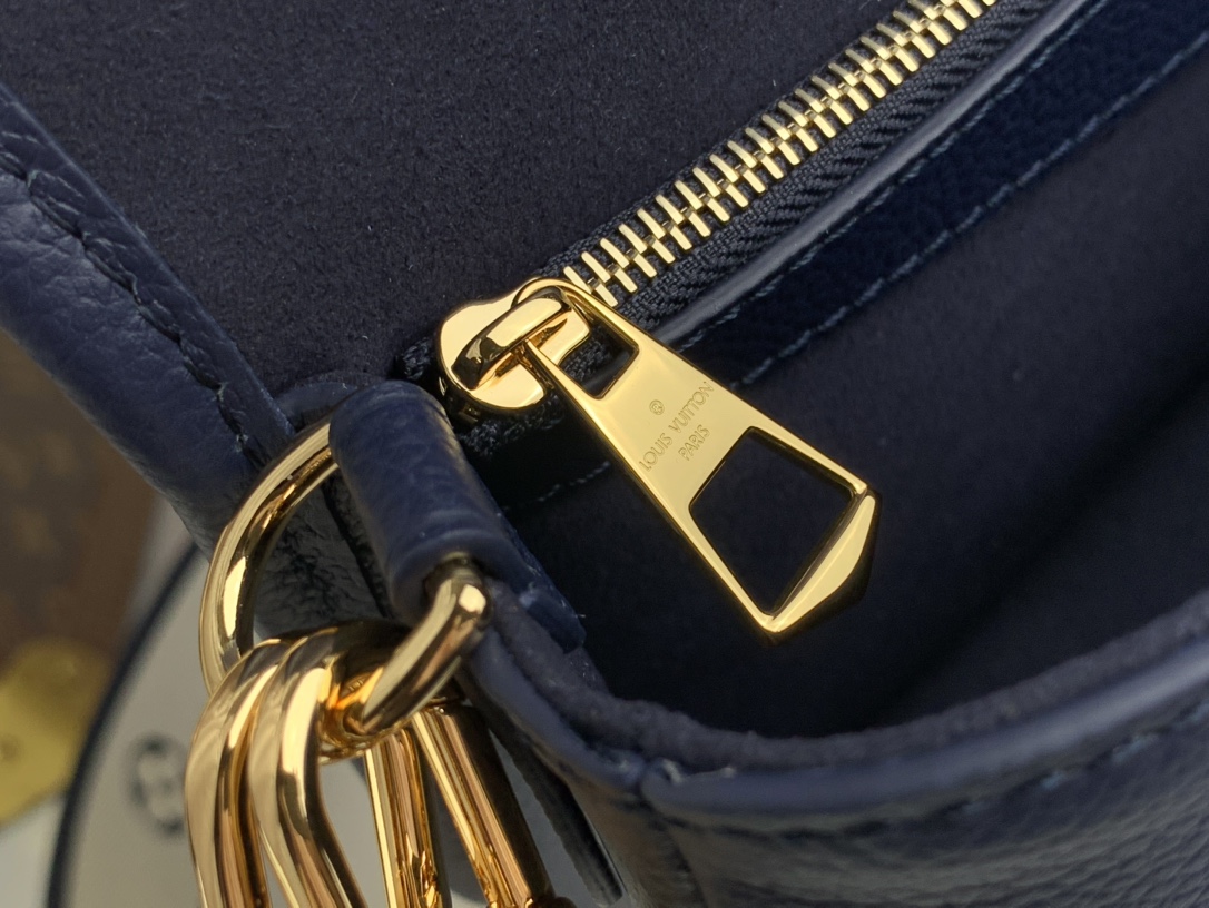 L0vis Vvtt0n Monogram Empreinte