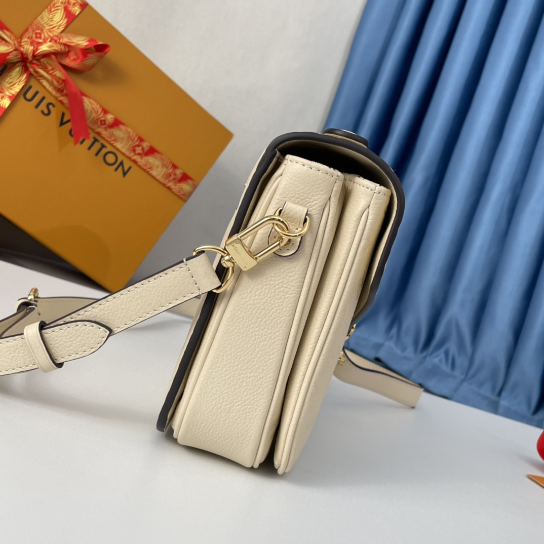 L0vis Vvtt0n Monogram Empreinte