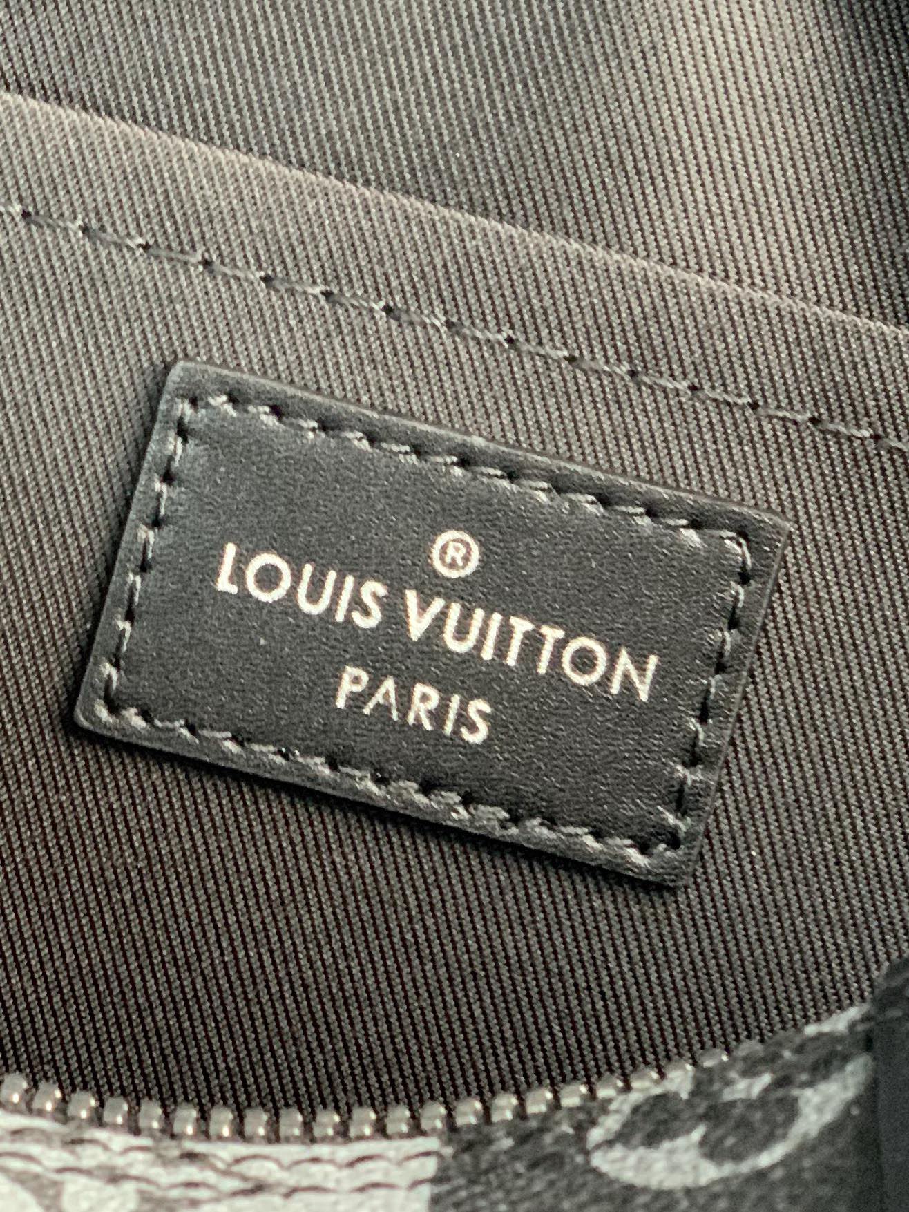 L0vis Vvtt0n Keepall