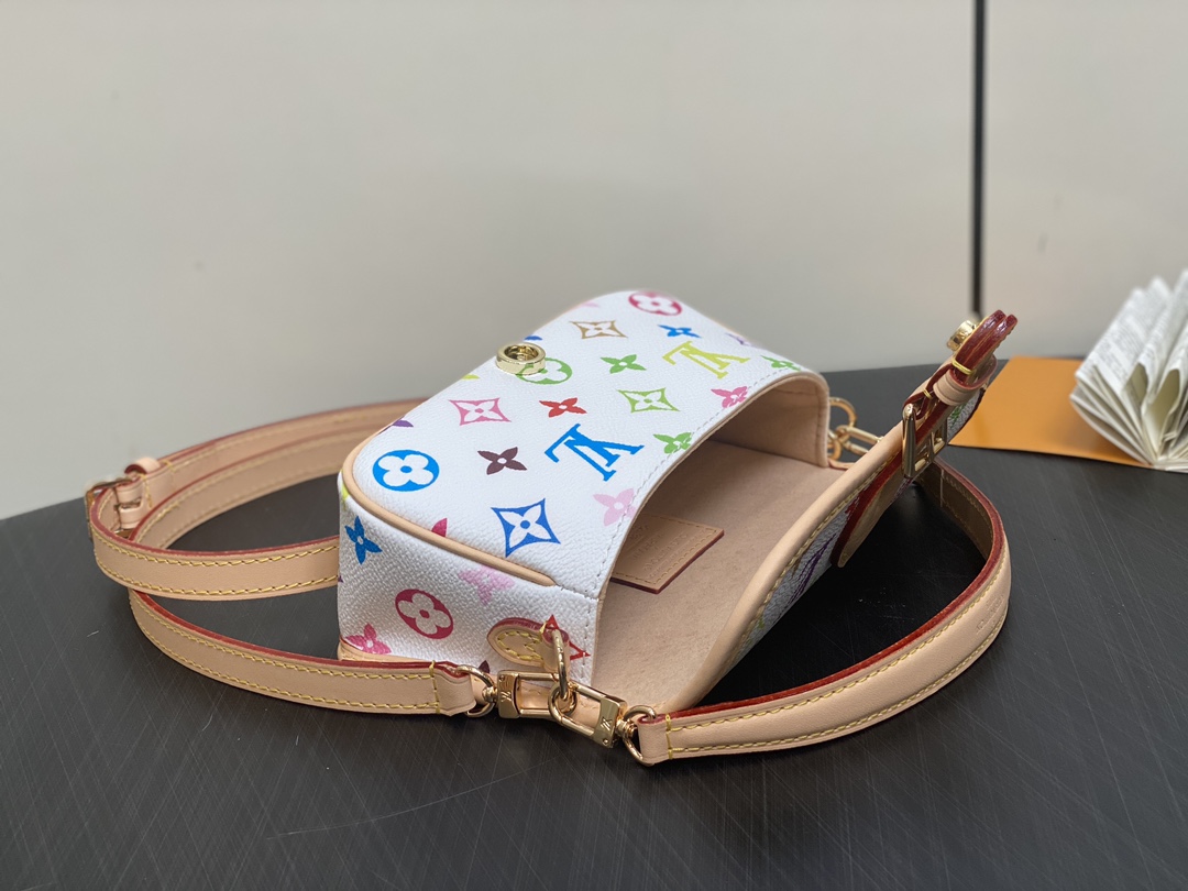 L0vis Vvtt0n Monogram Empreinte