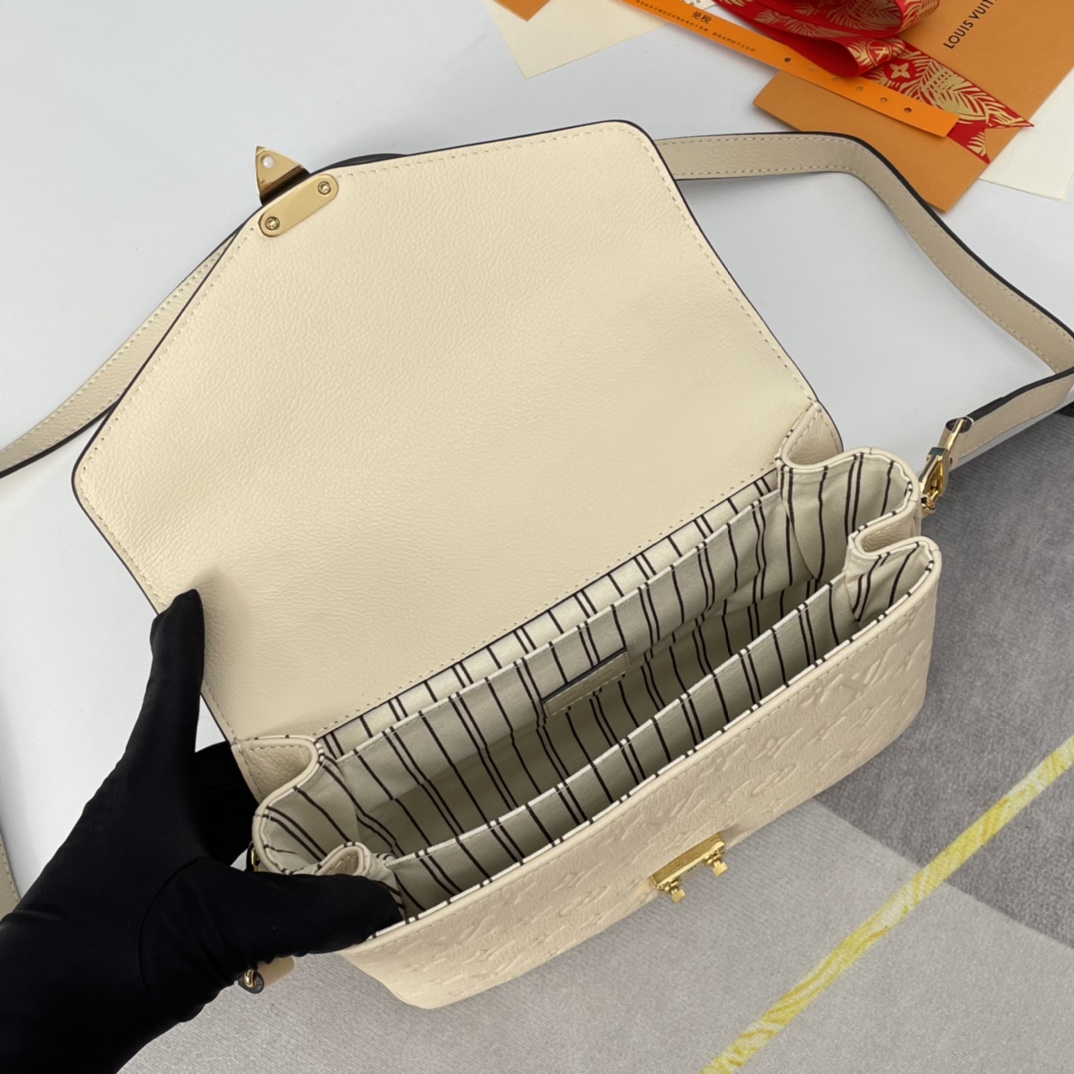 L0vis Vvtt0n Monogram Empreinte