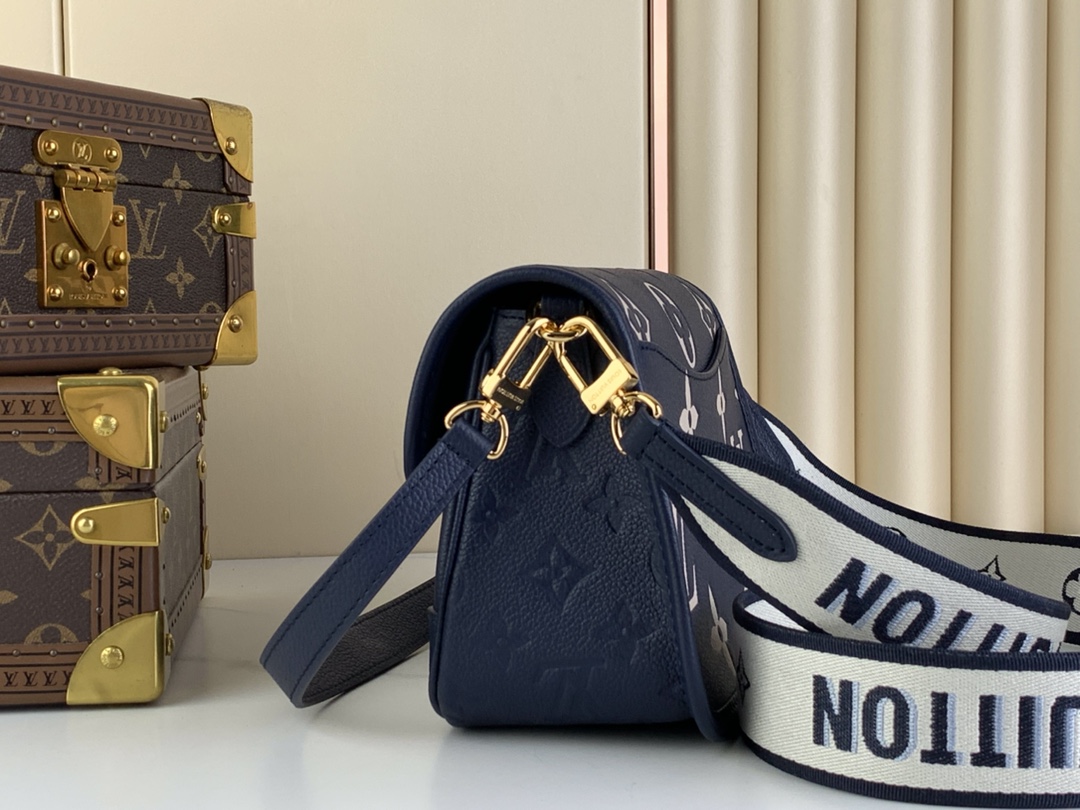 L0vis Vvtt0n Monogram Empreinte