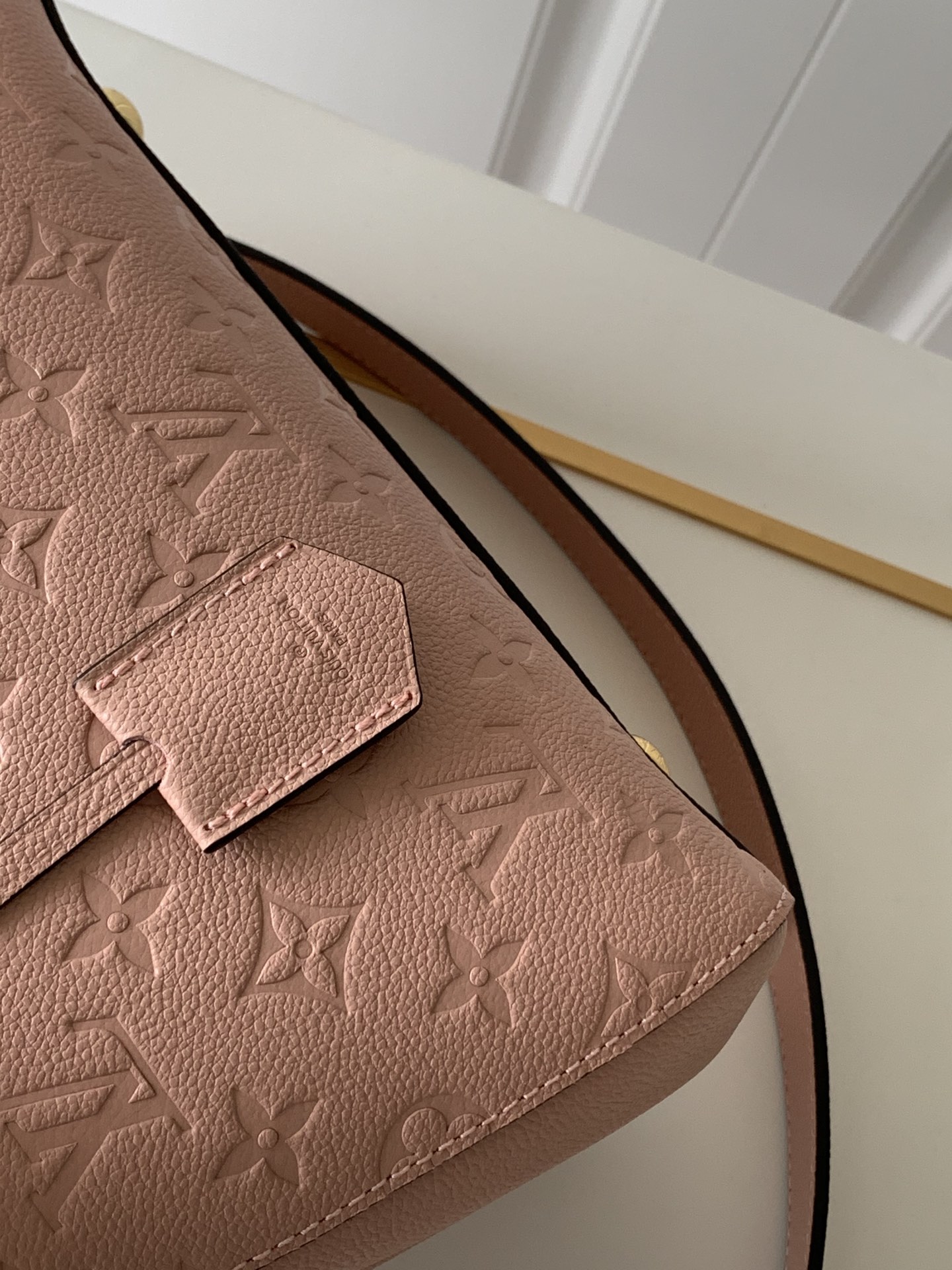 L0vis Vvtt0n Monogram Empreinte