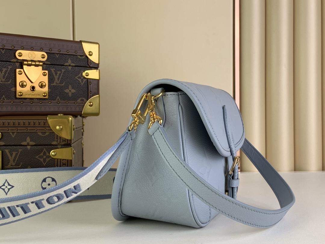 L0vis Vvtt0n Monogram Empreinte