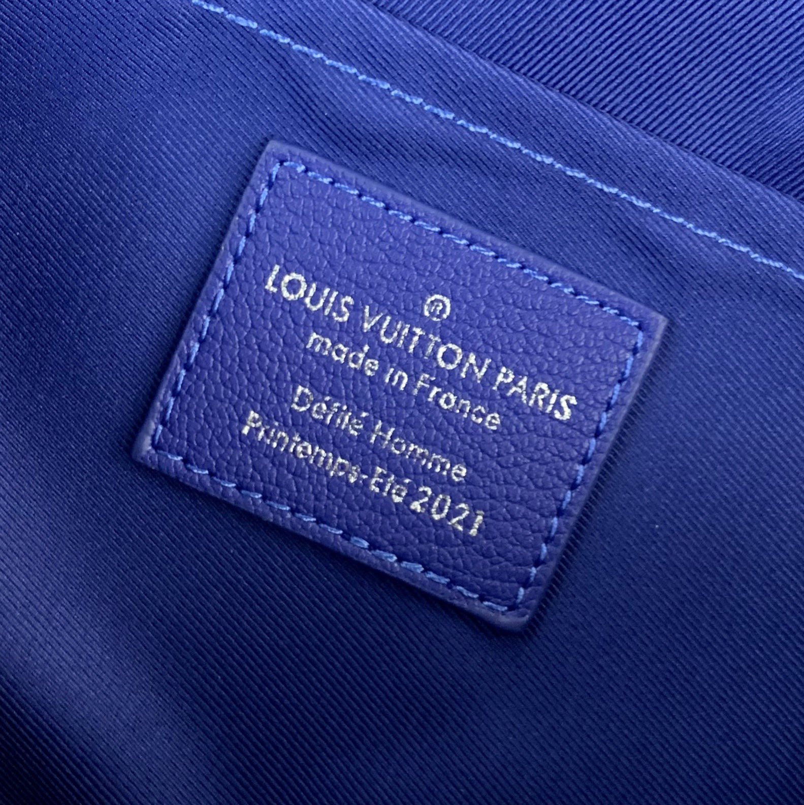 L0vis Vvtt0n Keepall