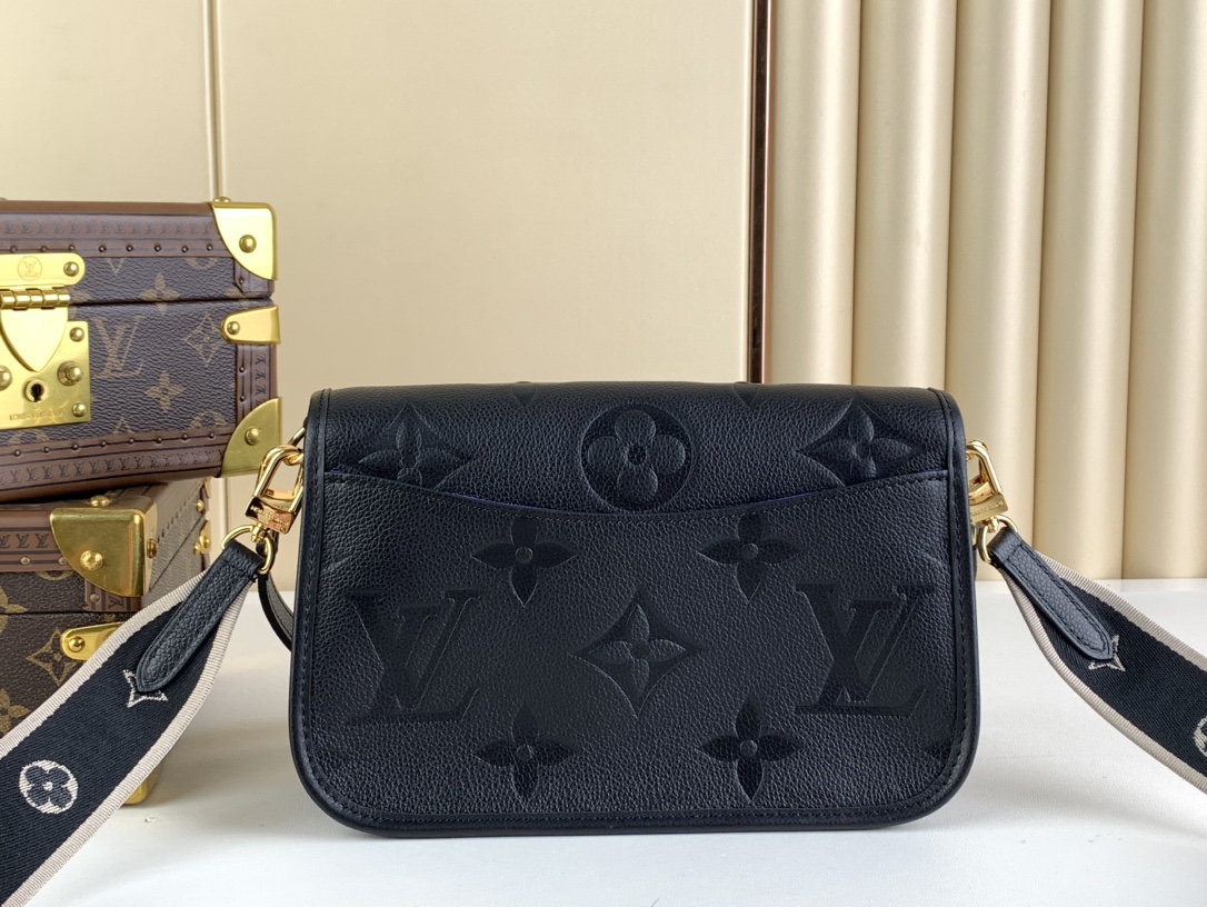 L0vis Vvtt0n Monogram Empreinte