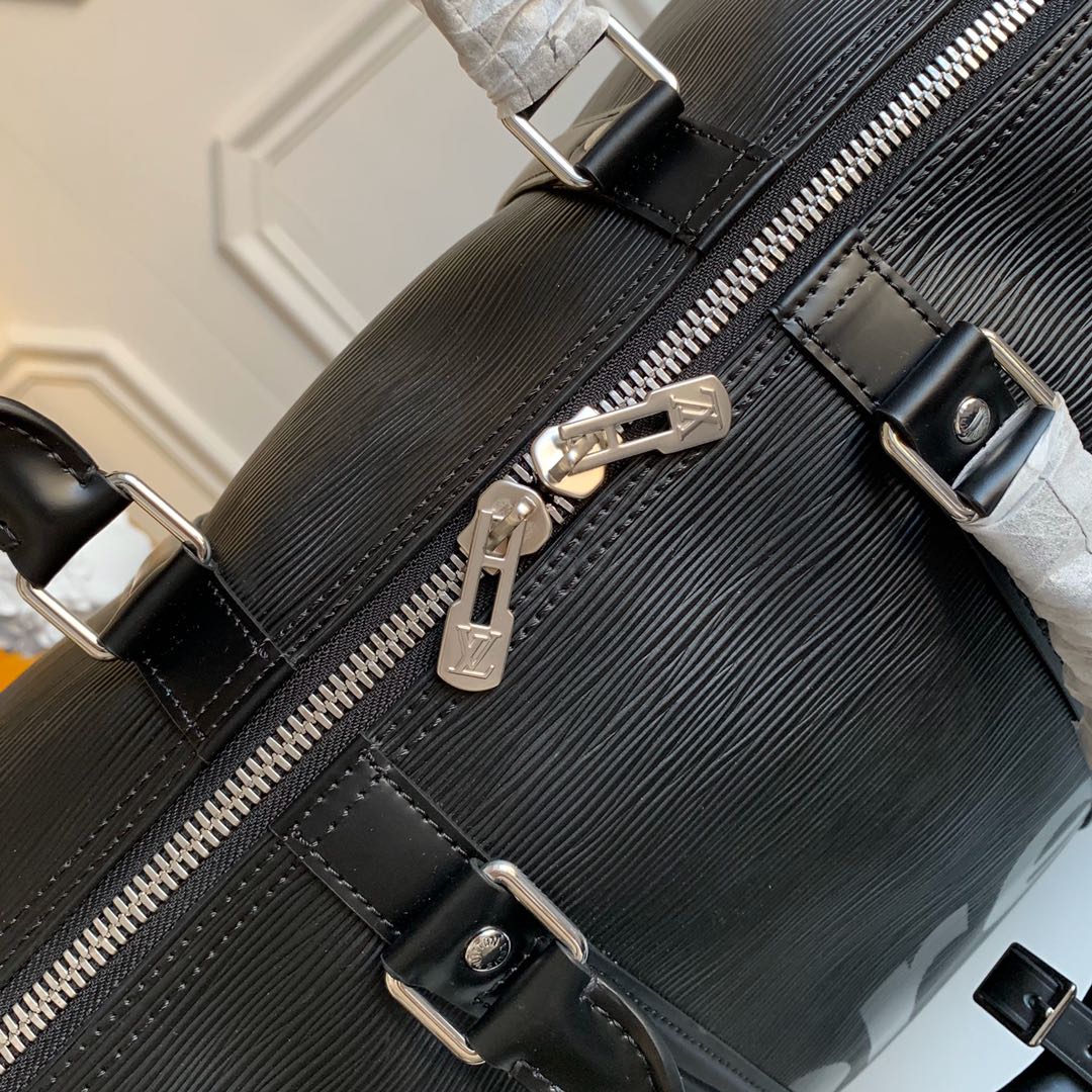 L0vis Vvtt0n Keepall