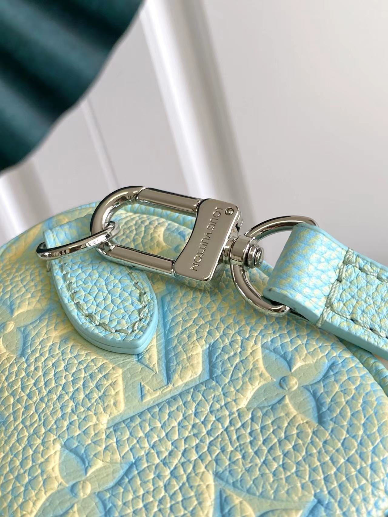 L0vis Vvtt0n Monogram Empreinte