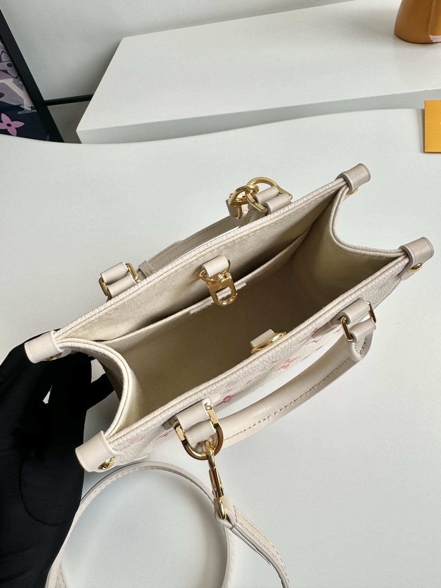 L0vis Vvtt0n Monogram Empreinte