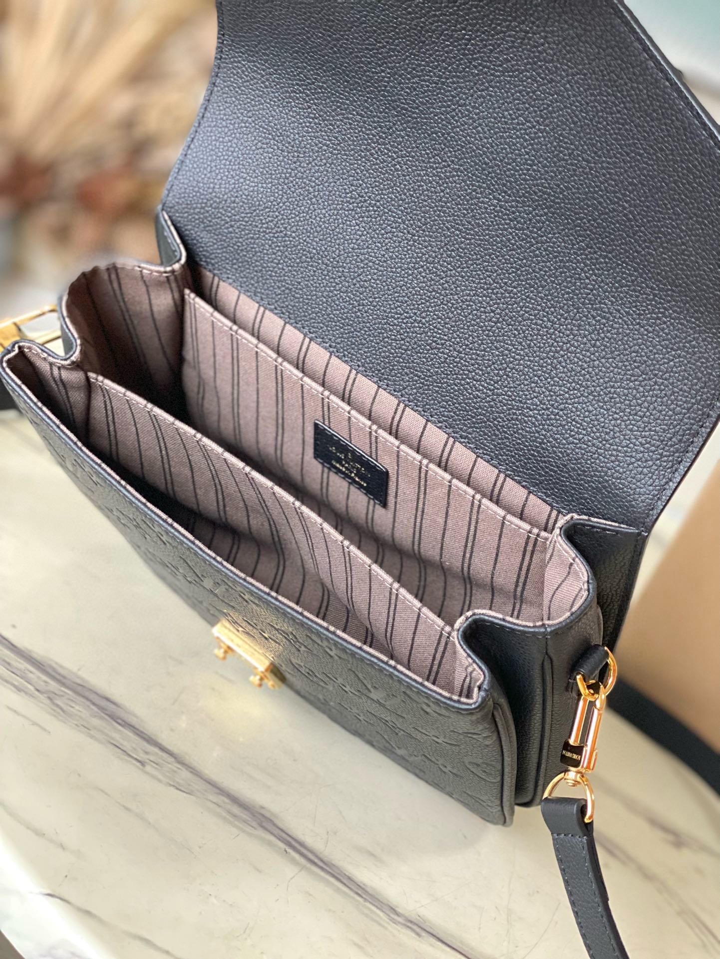 L0vis Vvtt0n Monogram Empreinte