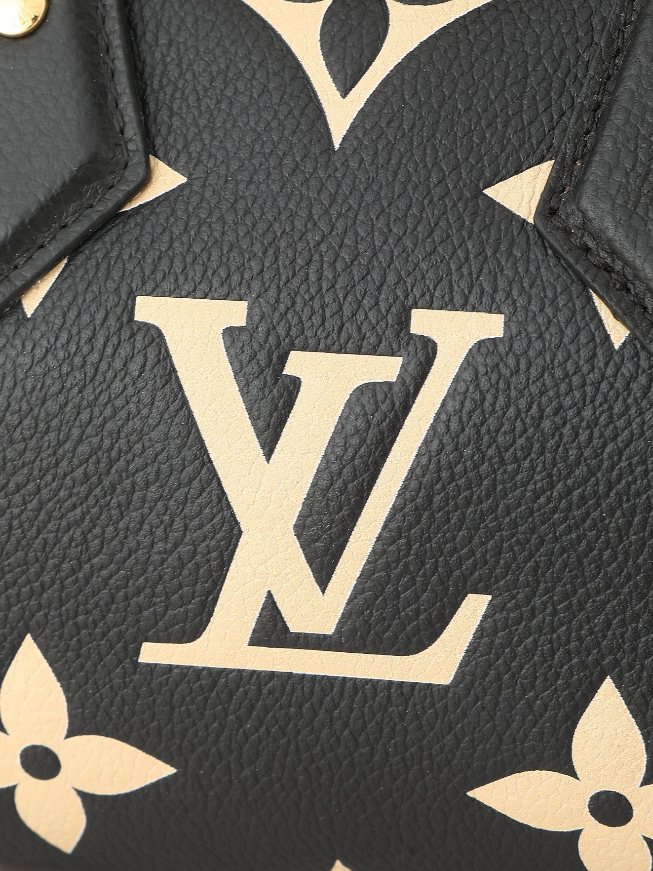 L0vis Vvtt0n Monogram Empreinte