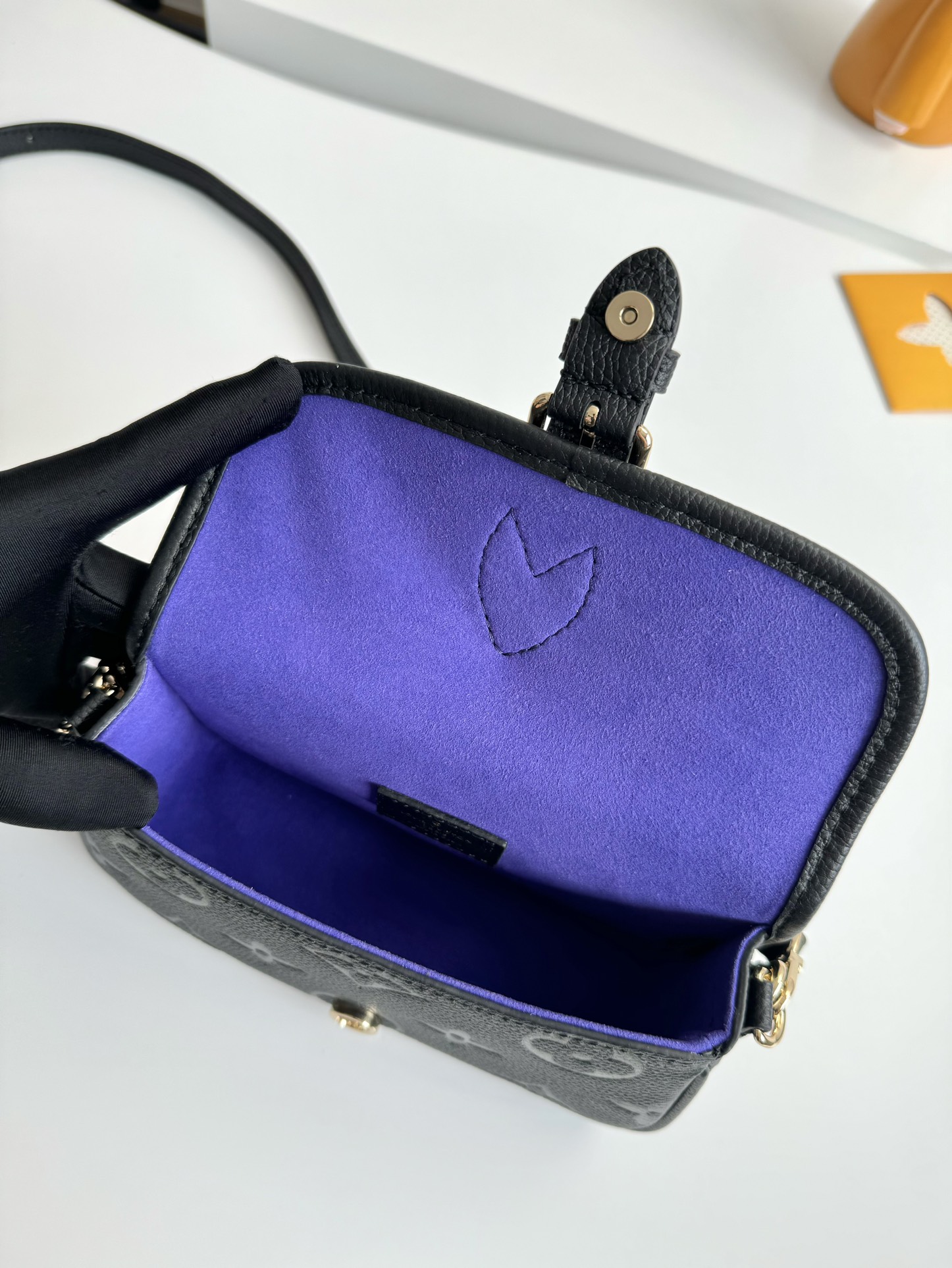 L0vis Vvtt0n Monogram Empreinte