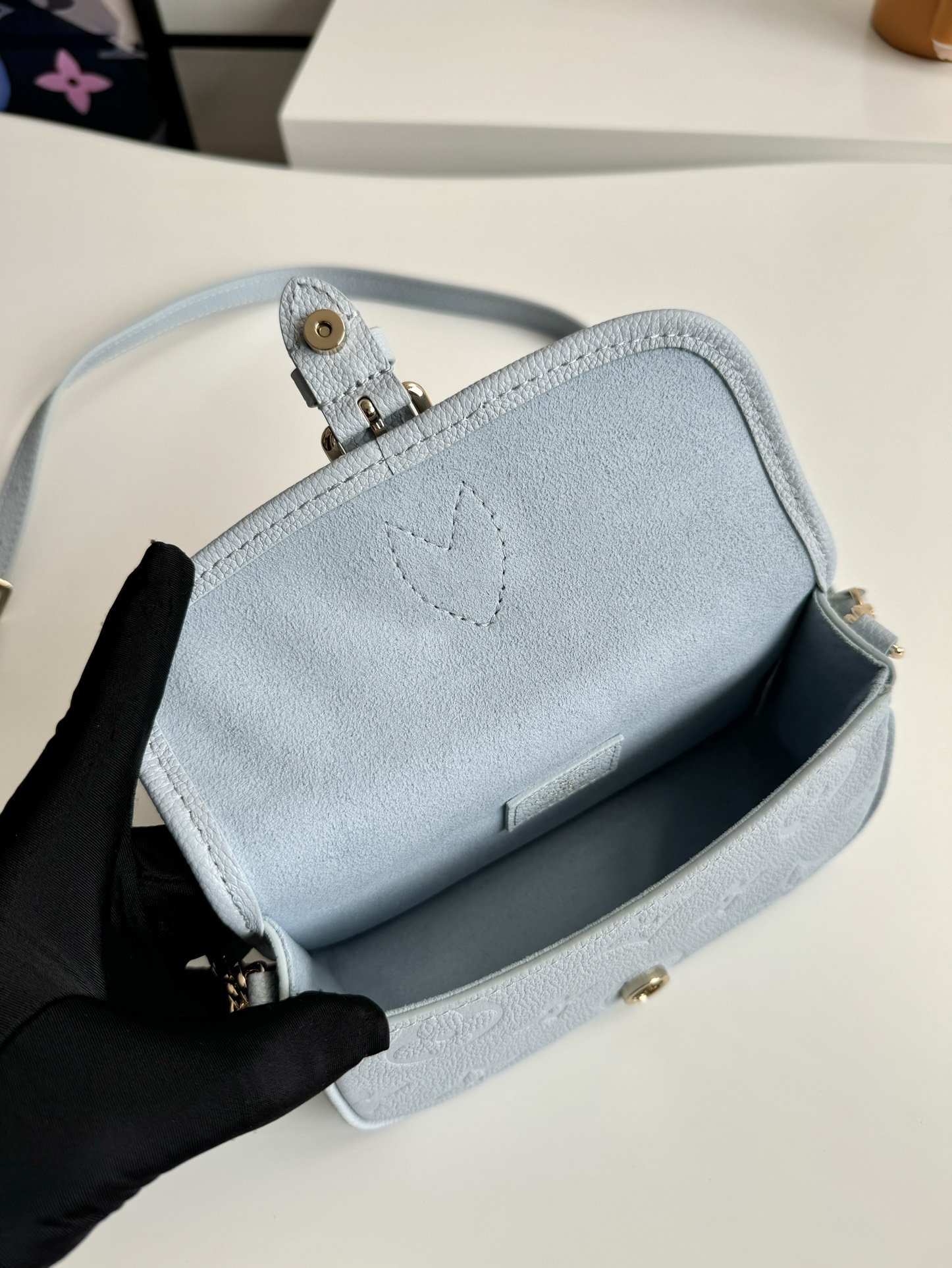 L0vis Vvtt0n Monogram Empreinte